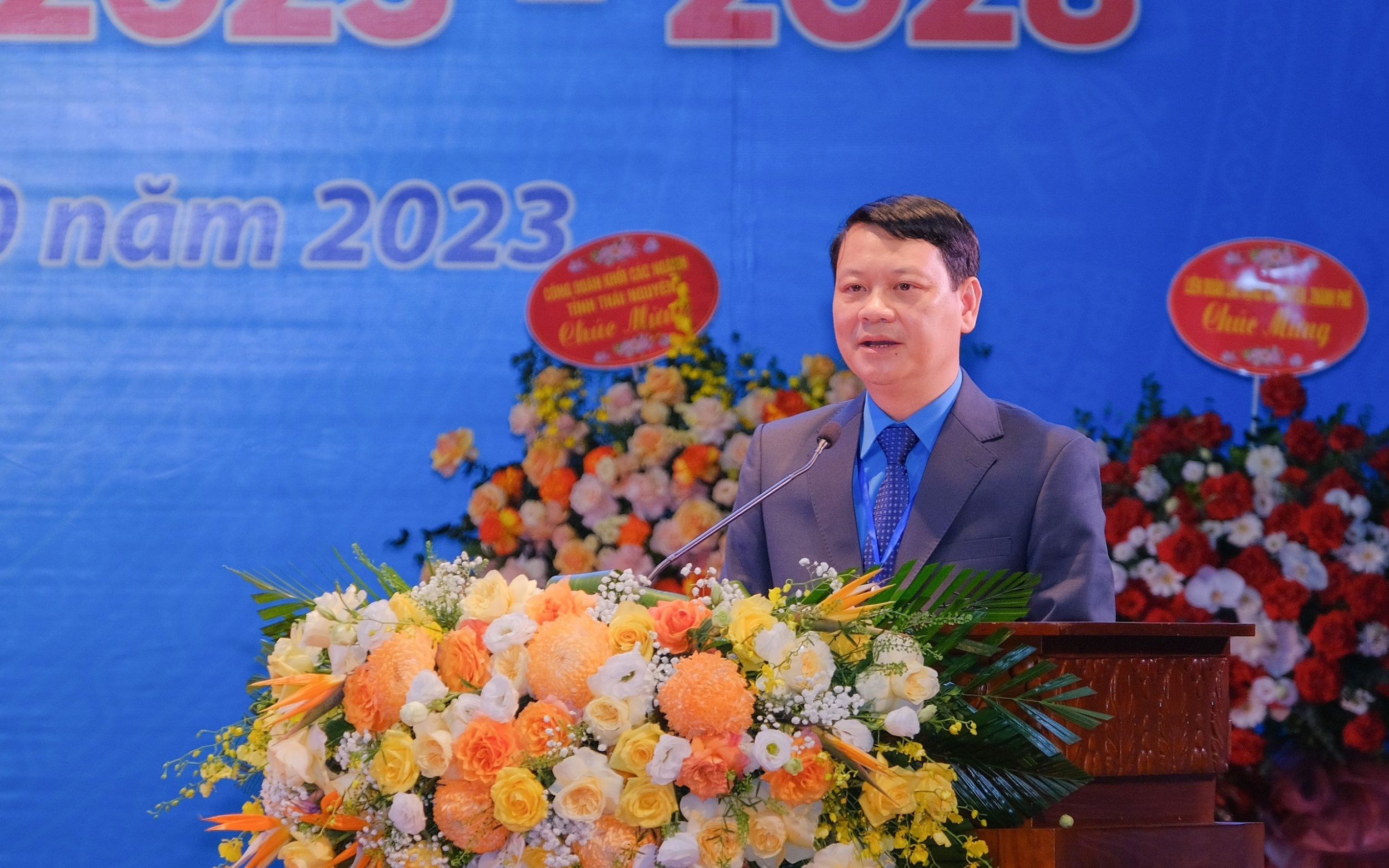 Chủ tịch LĐLĐ tỉnh Nghệ An: Công đoàn phường Thái Hoà cần chú trọng chăm lo đời sống đoàn viên