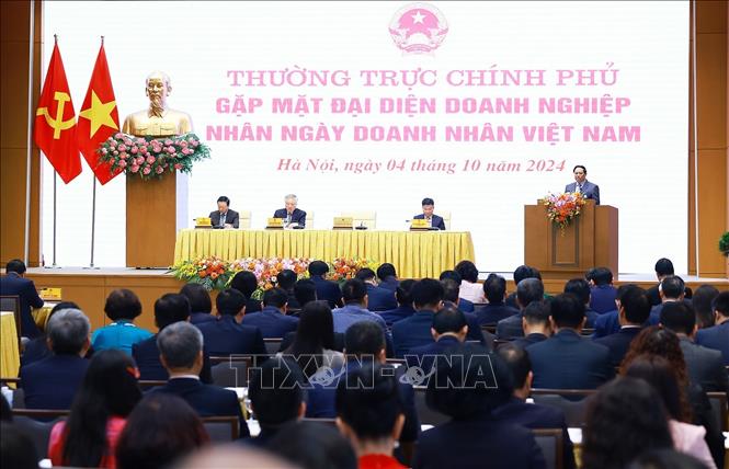 Sự kiện gặp mặt doanh nhân nhân ngày Doanh nhân Việt Nam tại Nghệ An