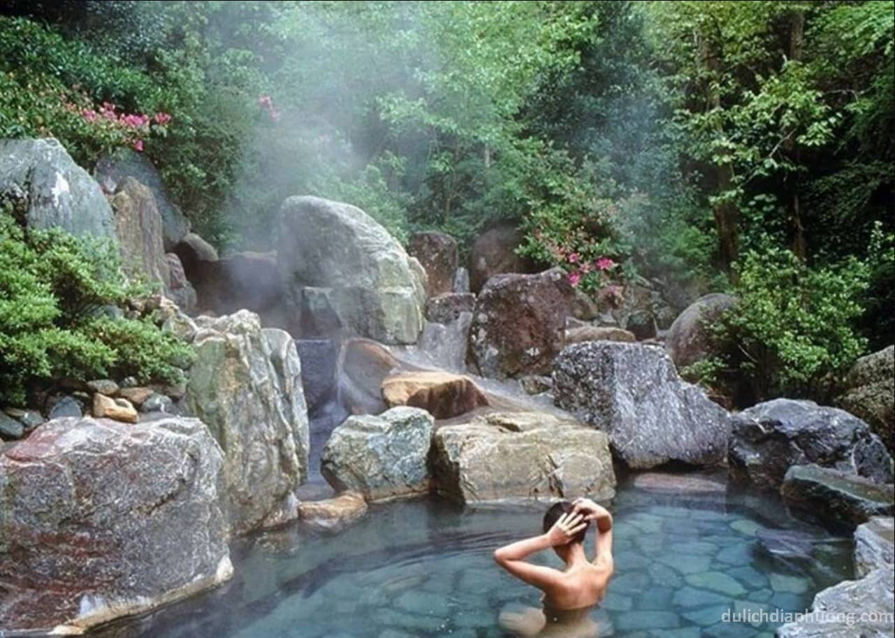 Sự Thay Đổi Đáng Kinh Ngạc Tại Lòng Hồ Thủy Điện Hủa Na Ở Nghệ An