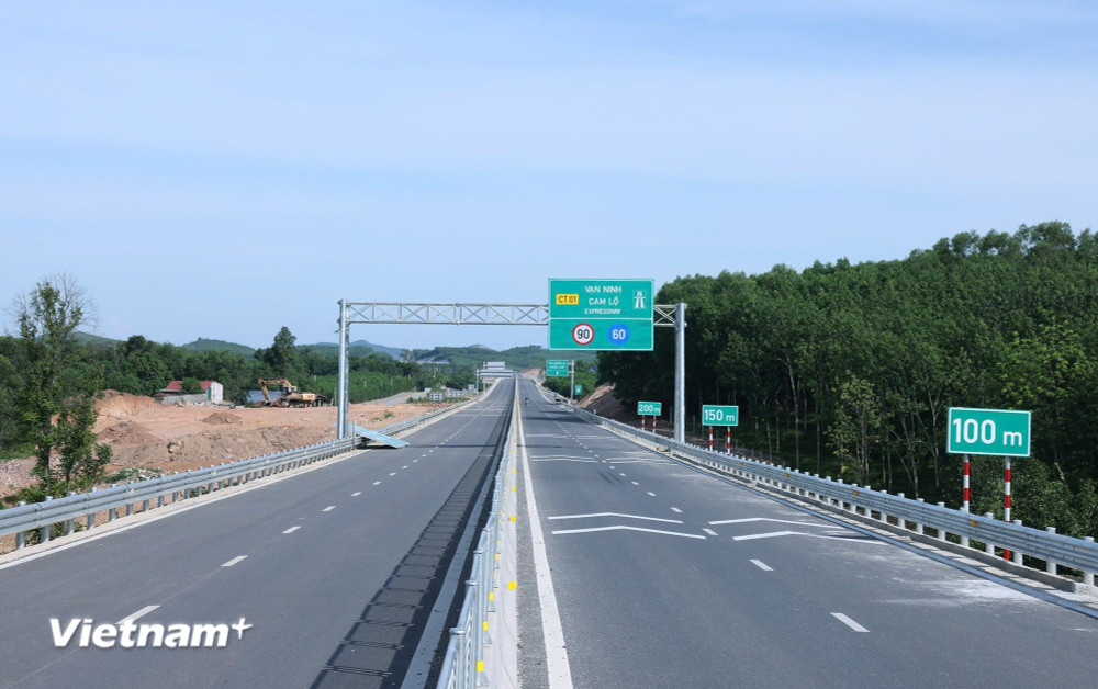 Trình Quốc hội phê duyệt đầu tư gần 24.000 tỷ đồng cho cao tốc Vinh - Thanh Thủy